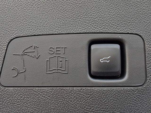 Certified 2025 Lincoln Corsair Reserve image 30