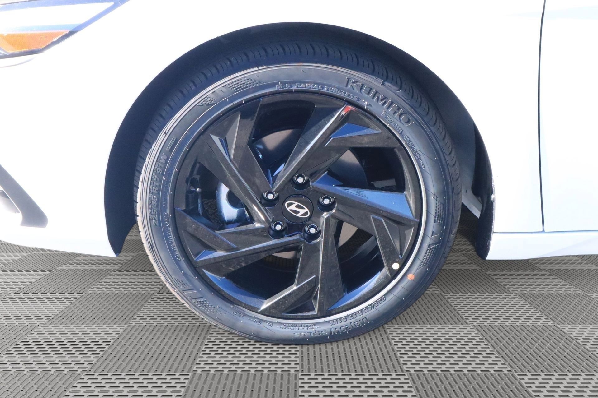 New 2026 Hyundai Elantra Sport image 4