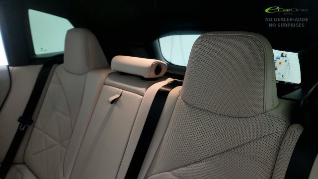 Used 2024 BMW iX xDrive50 w/ Premium Package AWD/4WD image 48