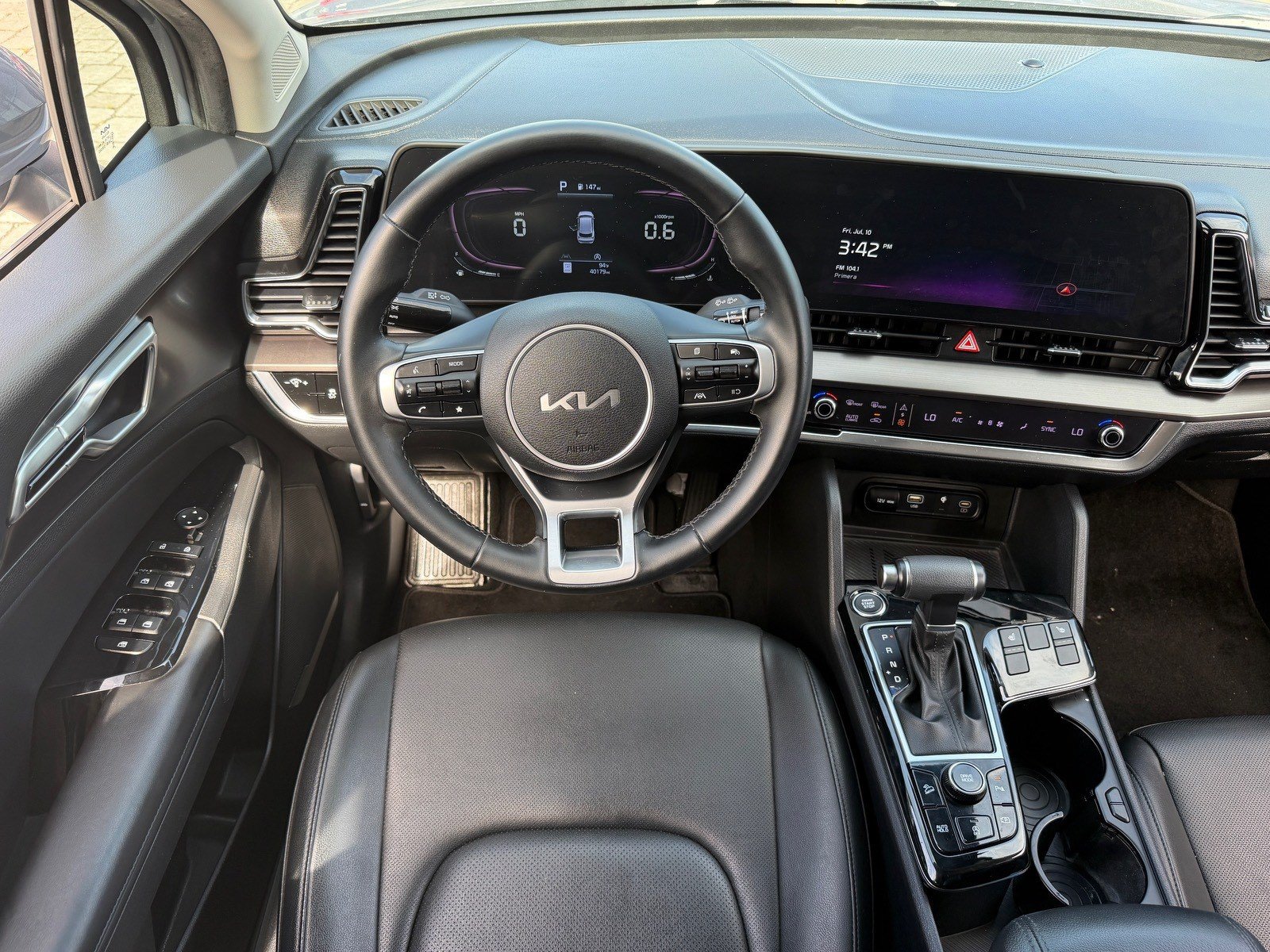 Certified 2023 Kia Sportage EX FWD image 28