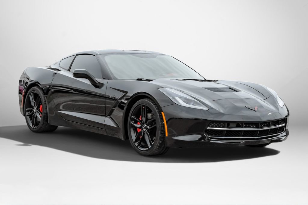 Used 2015 Chevrolet Corvette Stingray Coupe w/ 3LT Preferred Equipment Group RWD image 4