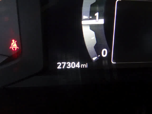 Used 2024 Toyota Tacoma SR5 AWD/4WD image 16