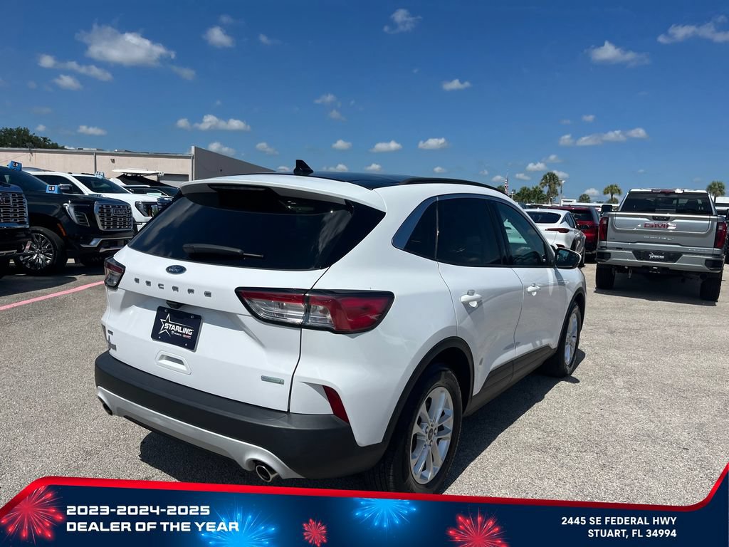 Used 2020 Ford Escape SE FWD image 5