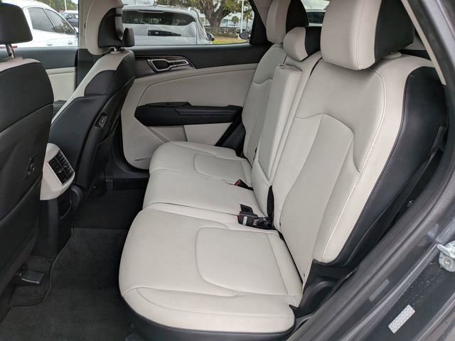 Used 2023 Kia Sportage EX FWD image 14