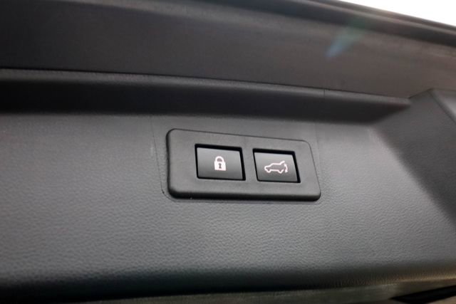 Used 2023 Subaru Outback Touring XT image 40