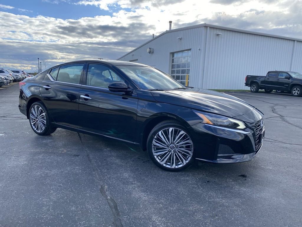 New 2025 Nissan Altima 2.5 SL