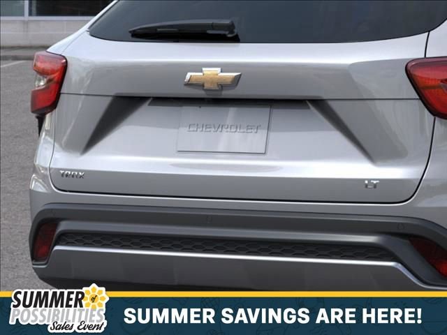 New 2026 Chevrolet Trax LT w/ Driver Confidence Package FWD image 14