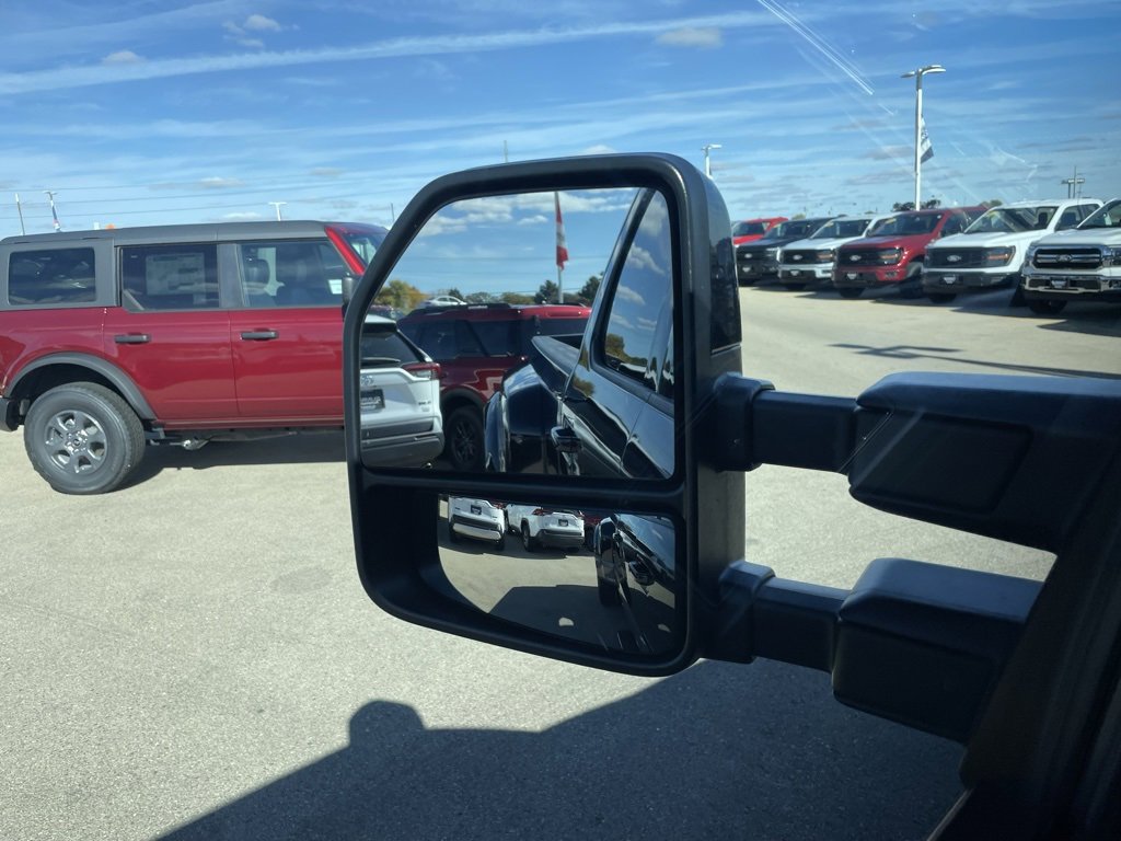 Used 2022 Ford F350 Lariat w/ Lariat Ultimate Package image 44