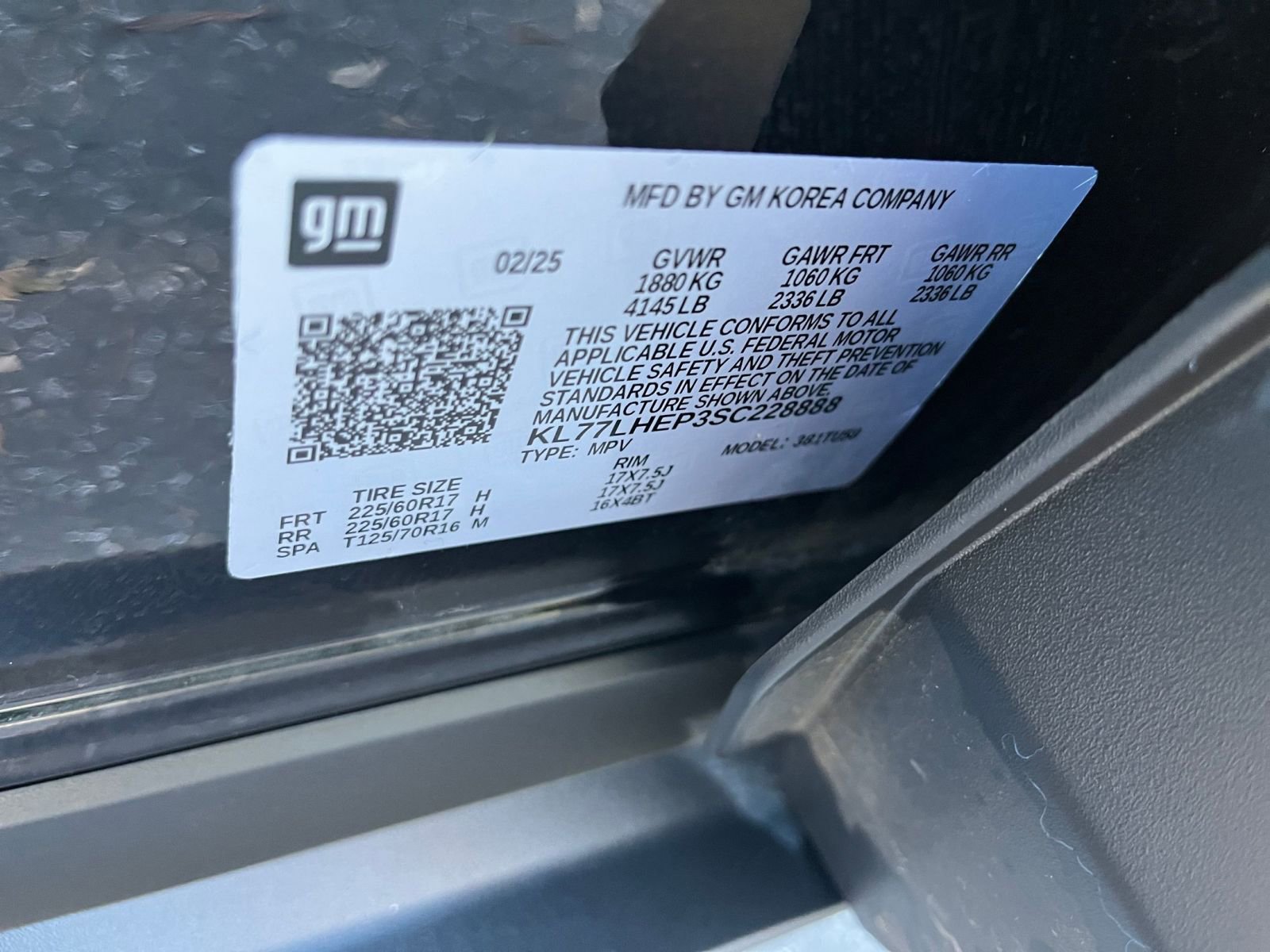 Used 2025 Chevrolet Trax LT image 27