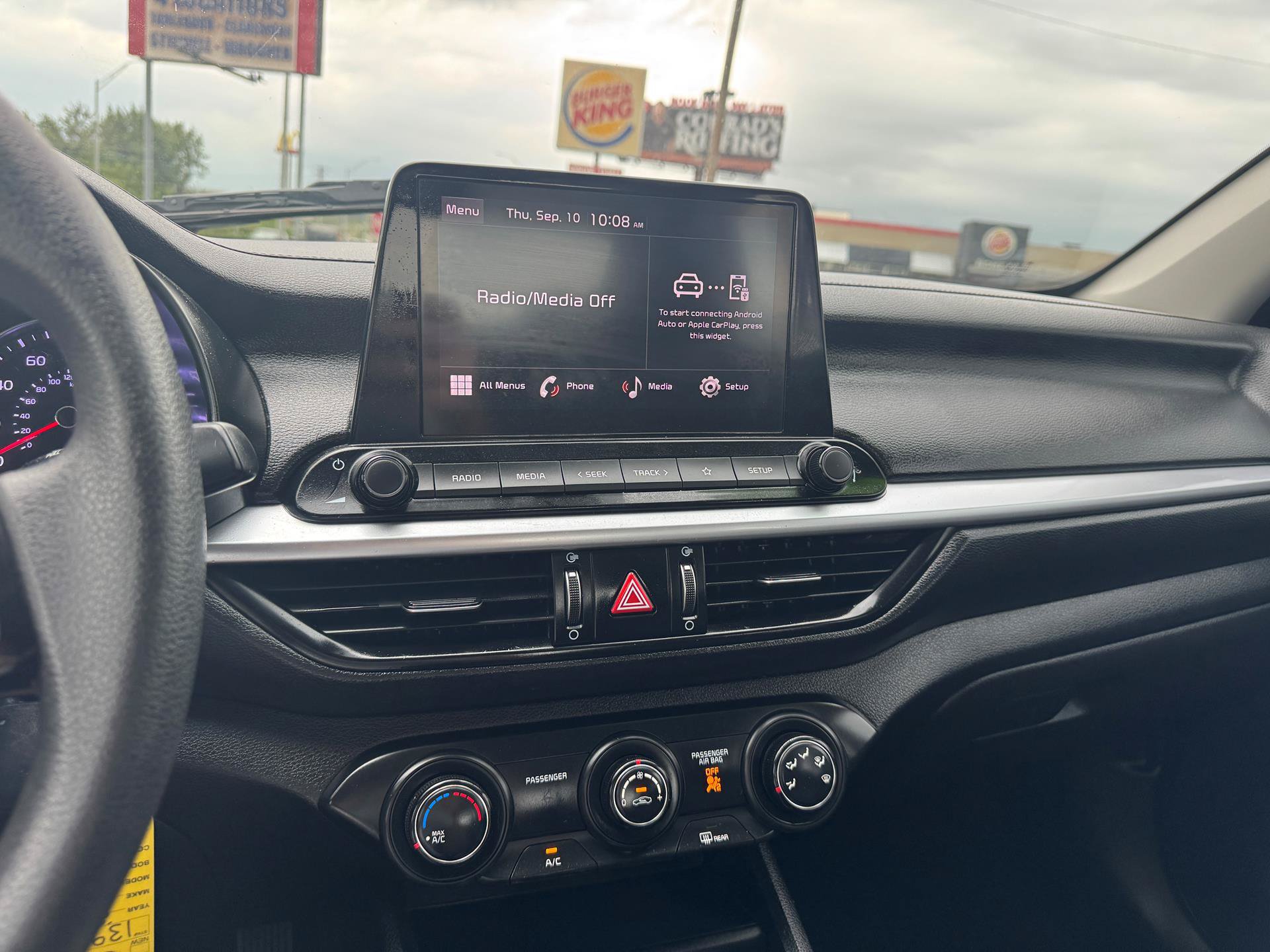 Used 2023 Kia Forte Sedan FWD image 14