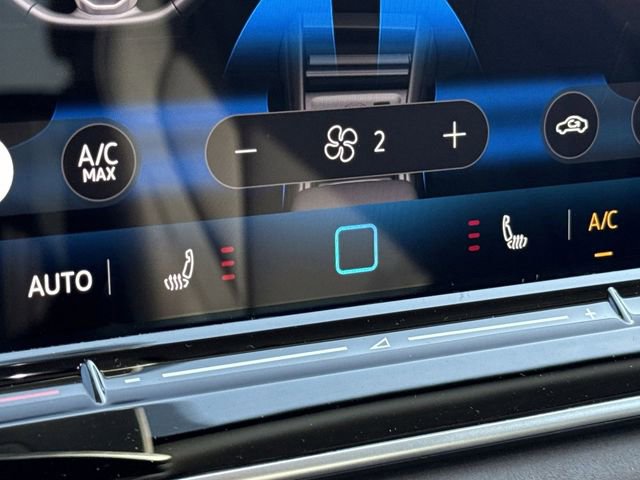 New 2026 Volkswagen Tiguan SE image 20