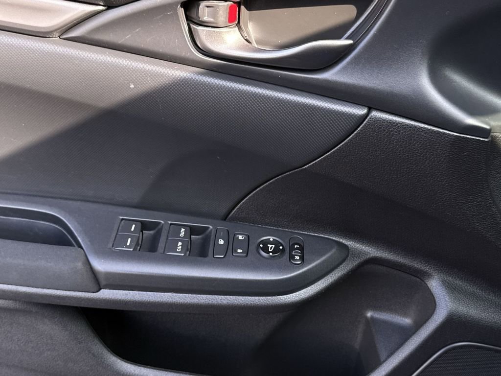 Used 2018 Honda Civic Sport image 15