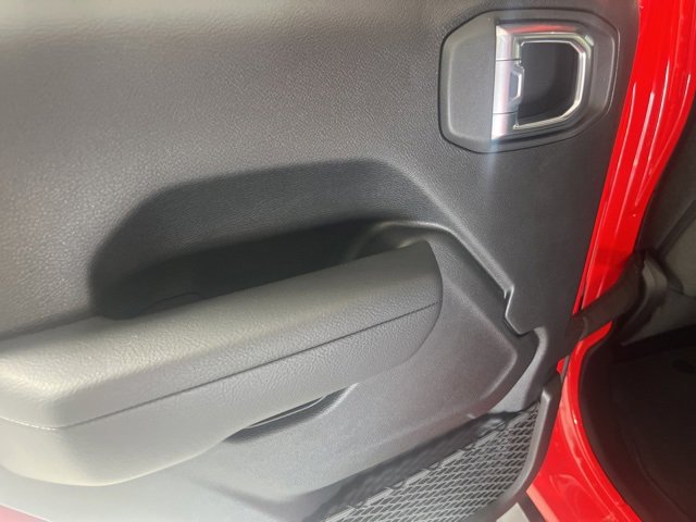 New 2025 Jeep Wrangler Sport S image 31