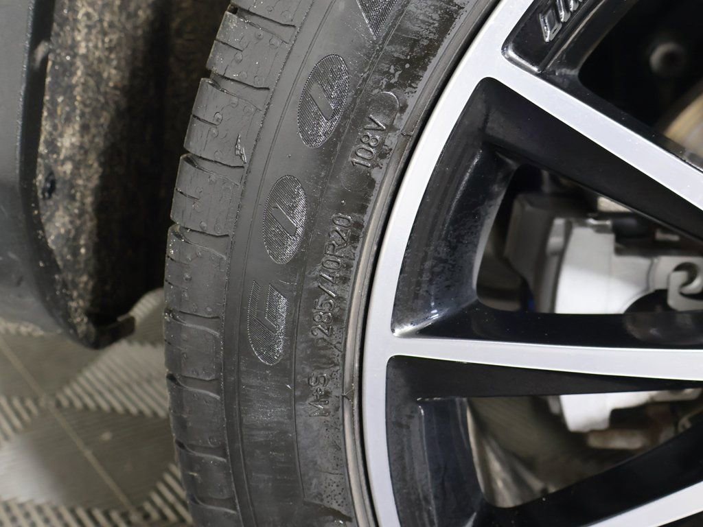 Used 2022 Mercedes-Benz GLC 300 4MATIC Coupe image 21