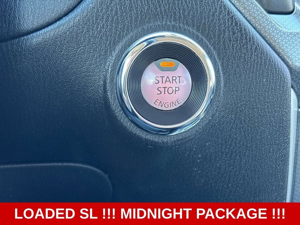 Used 2018 Nissan Pathfinder SL w/ Midnight Edition Package AWD/4WD image 31