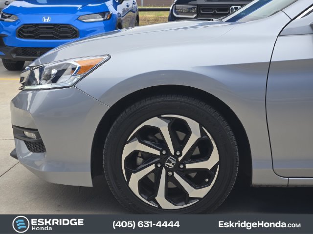 Used 2017 Honda Accord EX-L image 8