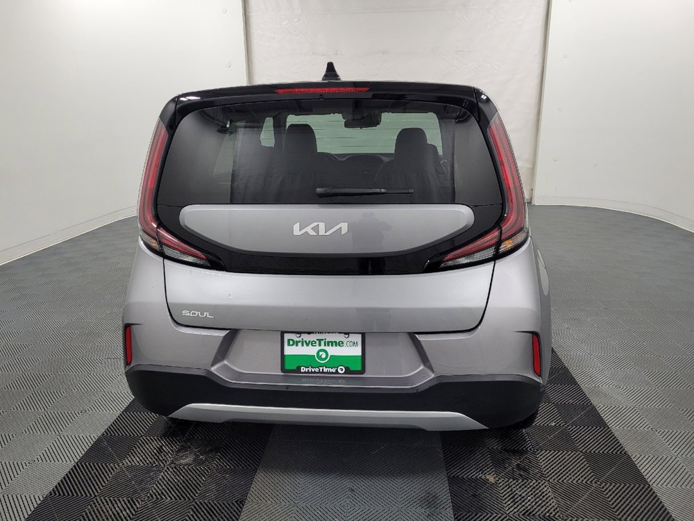 Used 2025 Kia Soul S image 7