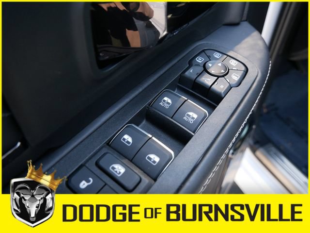 Used 2025 RAM 3500 Limited AWD/4WD image 18