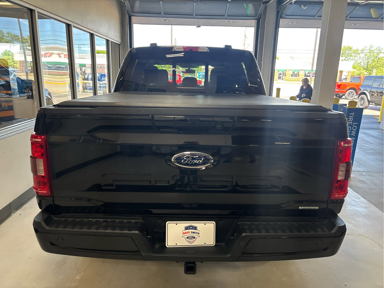 Used 2022 Ford F150 XLT w/ Equipment Group 302A High AWD/4WD image 5