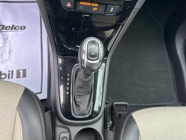 Used 2020 Buick Encore Preferred FWD image 17