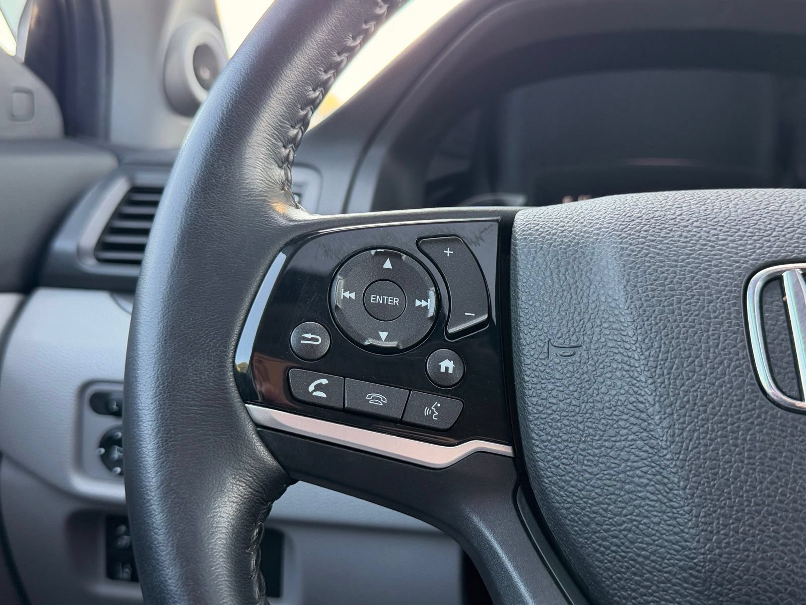 Used 2021 Honda Pilot EX-L image 24