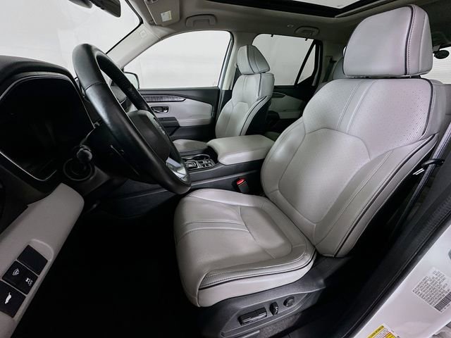 Certified 2024 Honda Pilot Elite image 32