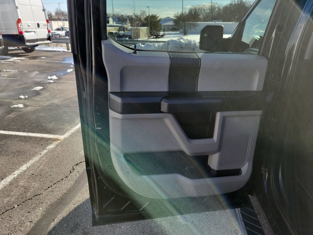 Used 2018 Ford F150 XL w/ Equipment Group 101A Mid image 12