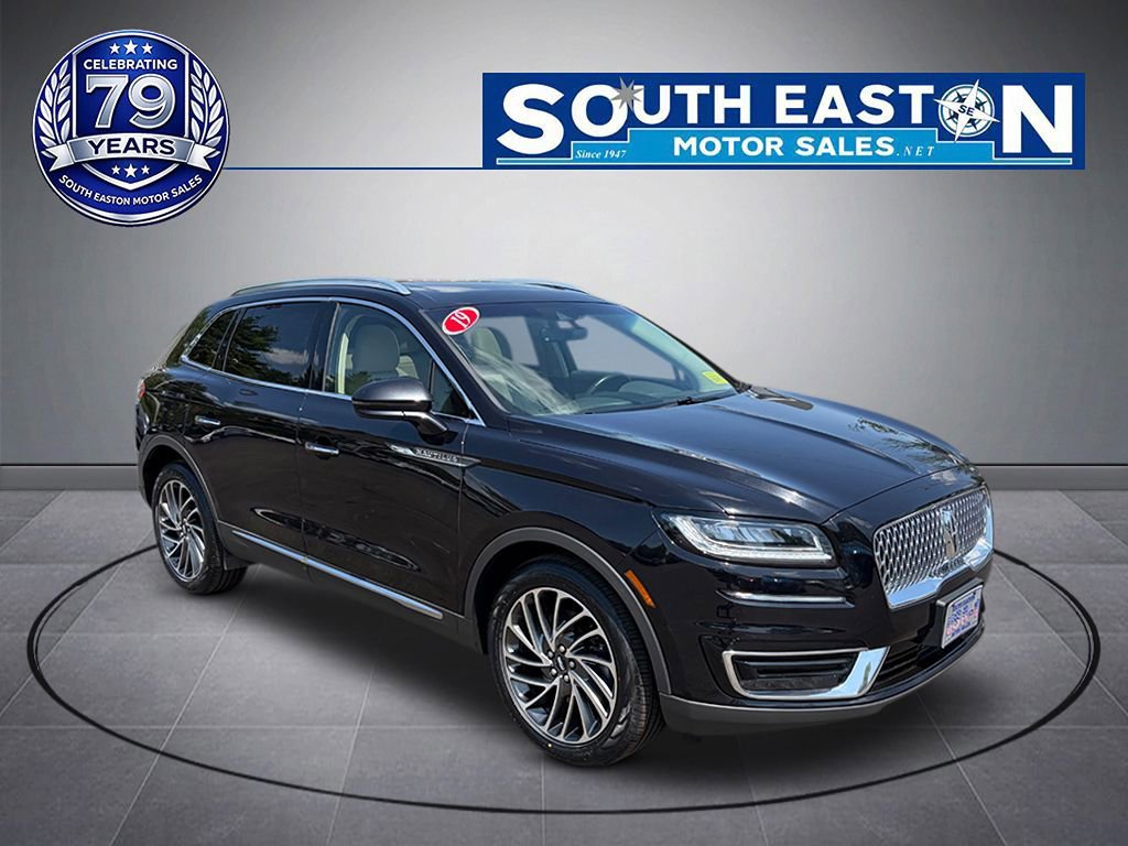 Used 2019 Lincoln Nautilus Reserve AWD/4WD image 2