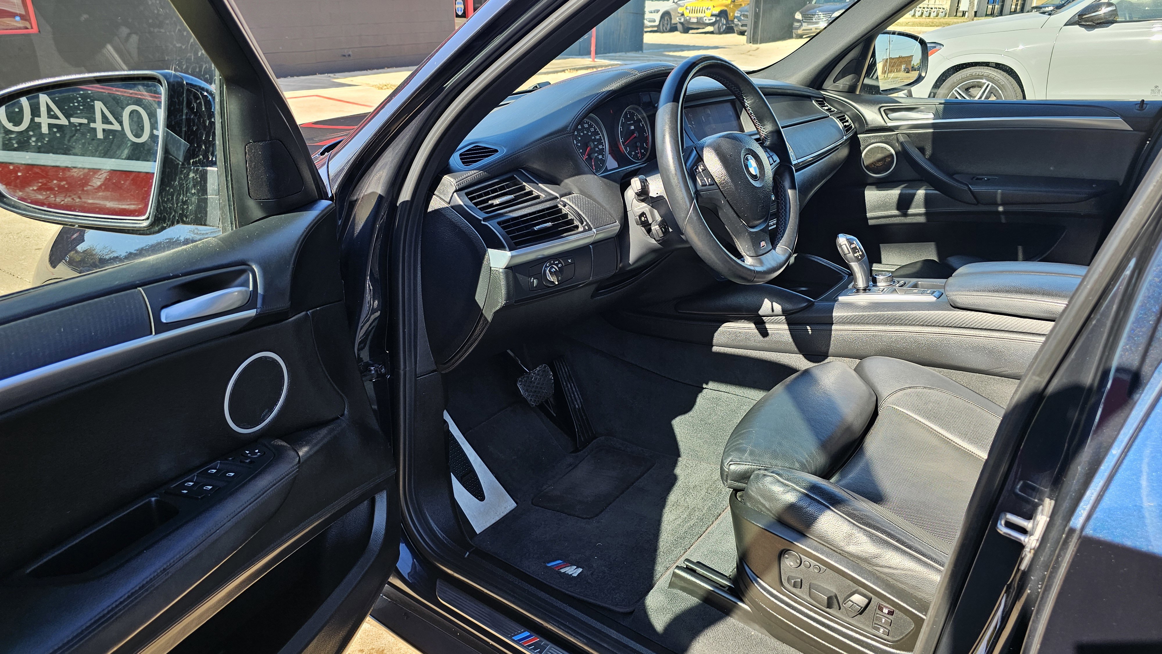 Used 2012 BMW X5 M w/ Active Ventilated Seat Pkg image 25