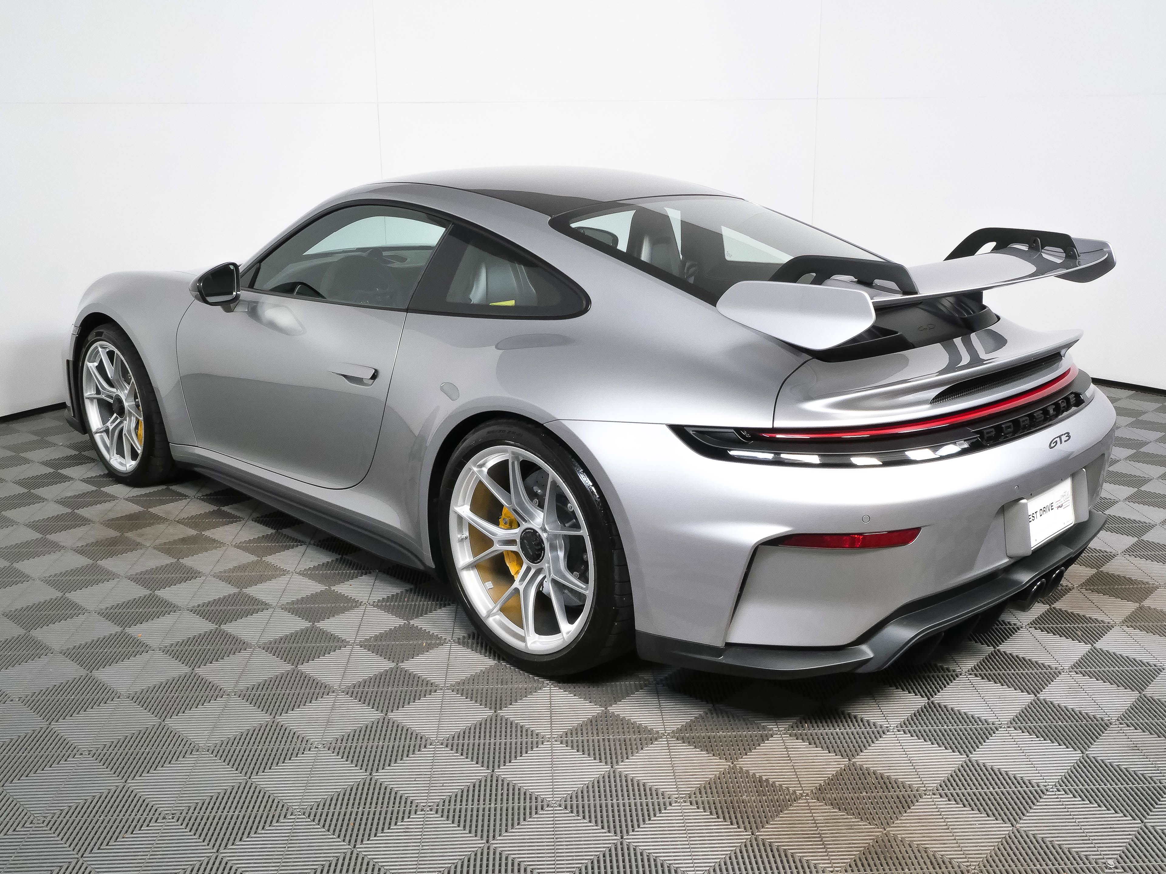 Certified 2026 Porsche 911 GT3 RWD image 3