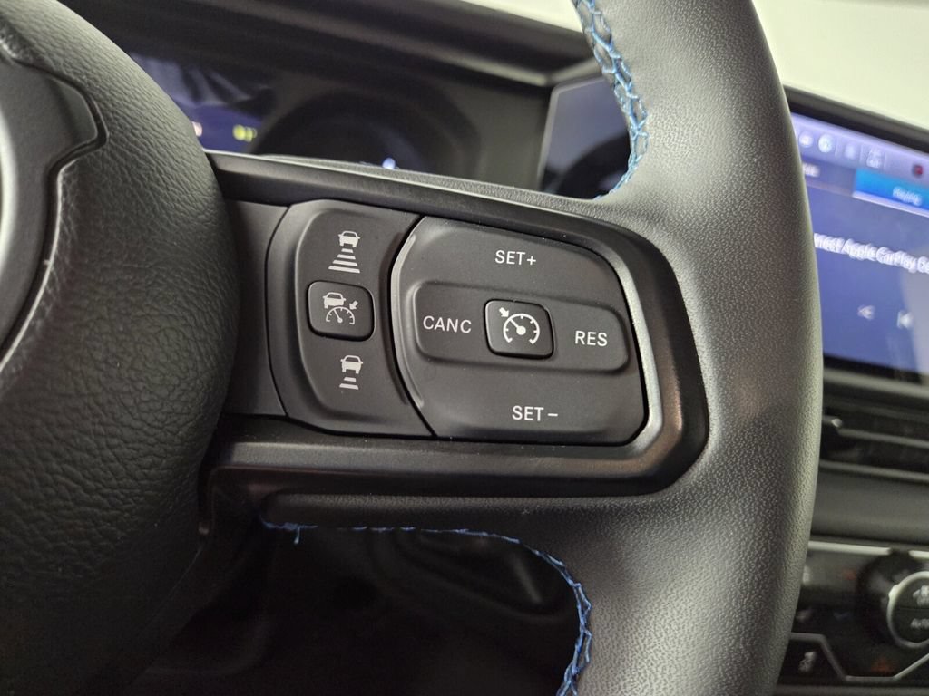Used 2024 Jeep Wrangler Unlimited Rubicon 4xe AWD/4WD image 24