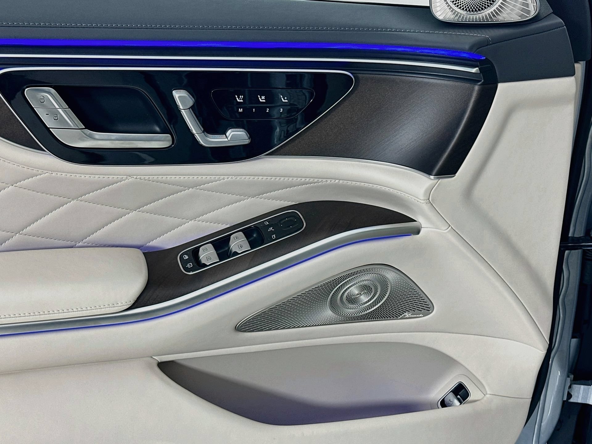 New 2027 Mercedes-Benz S 580 4MATIC Sedan image 18