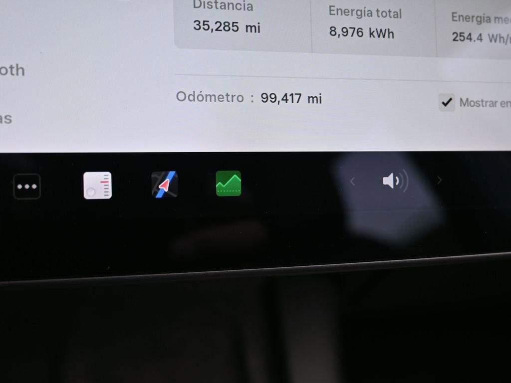 Used 2022 Tesla Model 3 Standard Range image 27