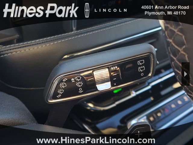 Used 2023 Lincoln Corsair AWD image 19