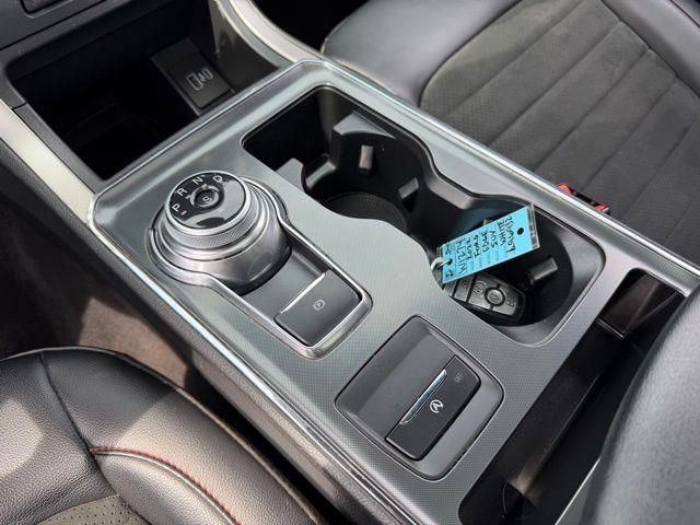 Used 2022 Ford Edge ST-Line image 32
