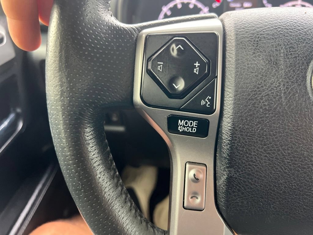 Used 2022 Toyota 4Runner SR5 RWD image 39