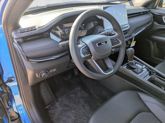 New 2026 Jeep Compass Latitude image 3