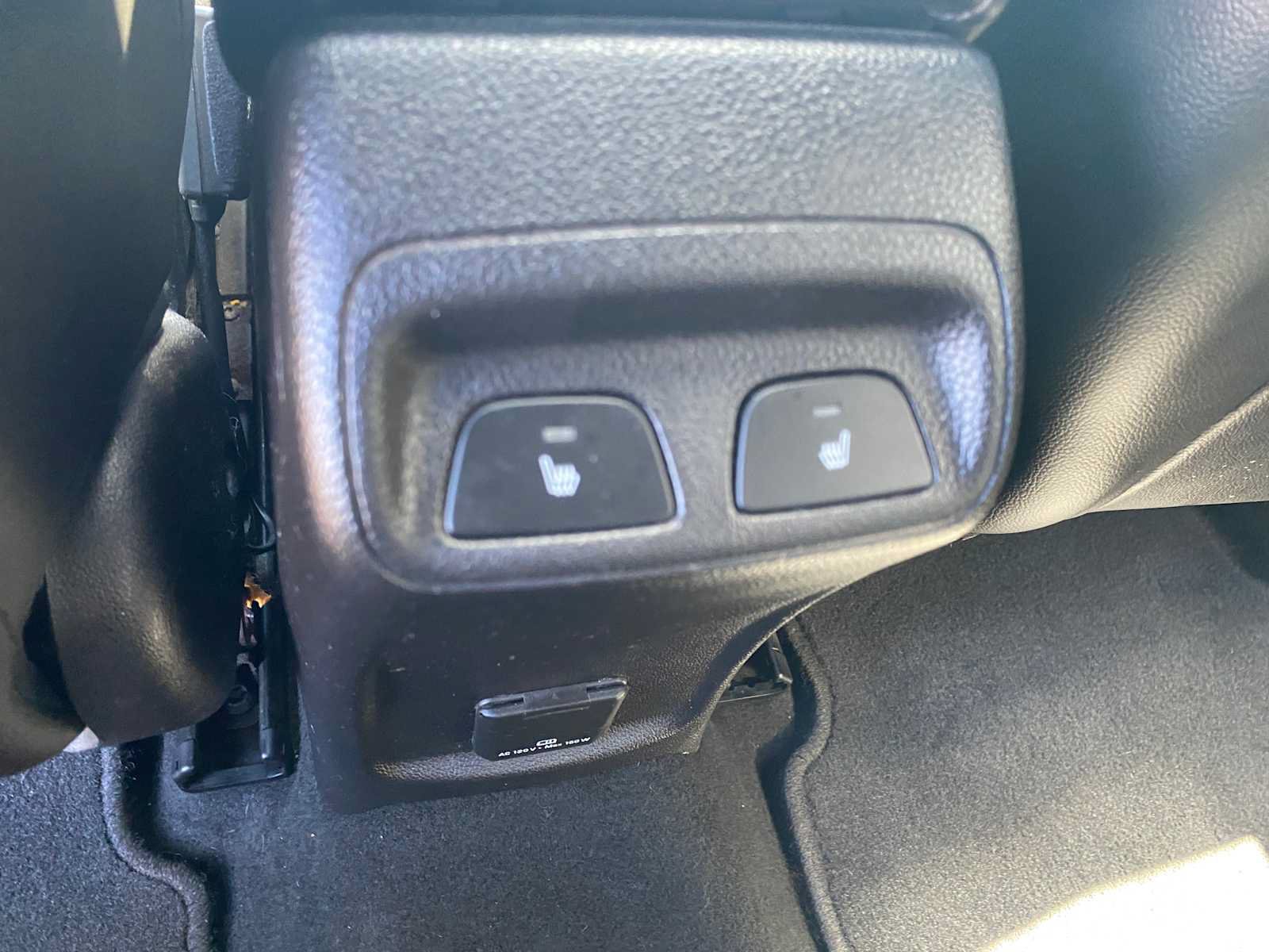 Used 2017 Chevrolet Cruze Premier FWD image 31