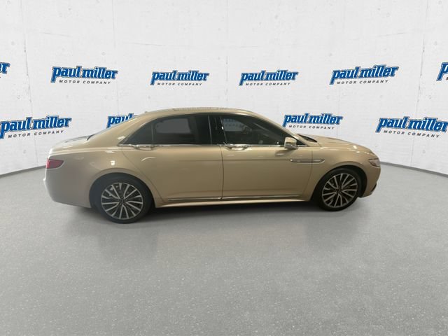 Used 2017 Lincoln Continental Select FWD image 12