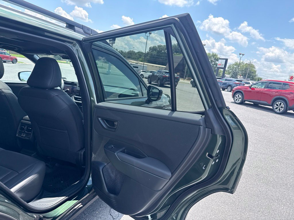 Certified 2026 Subaru Outback Premium AWD/4WD image 32