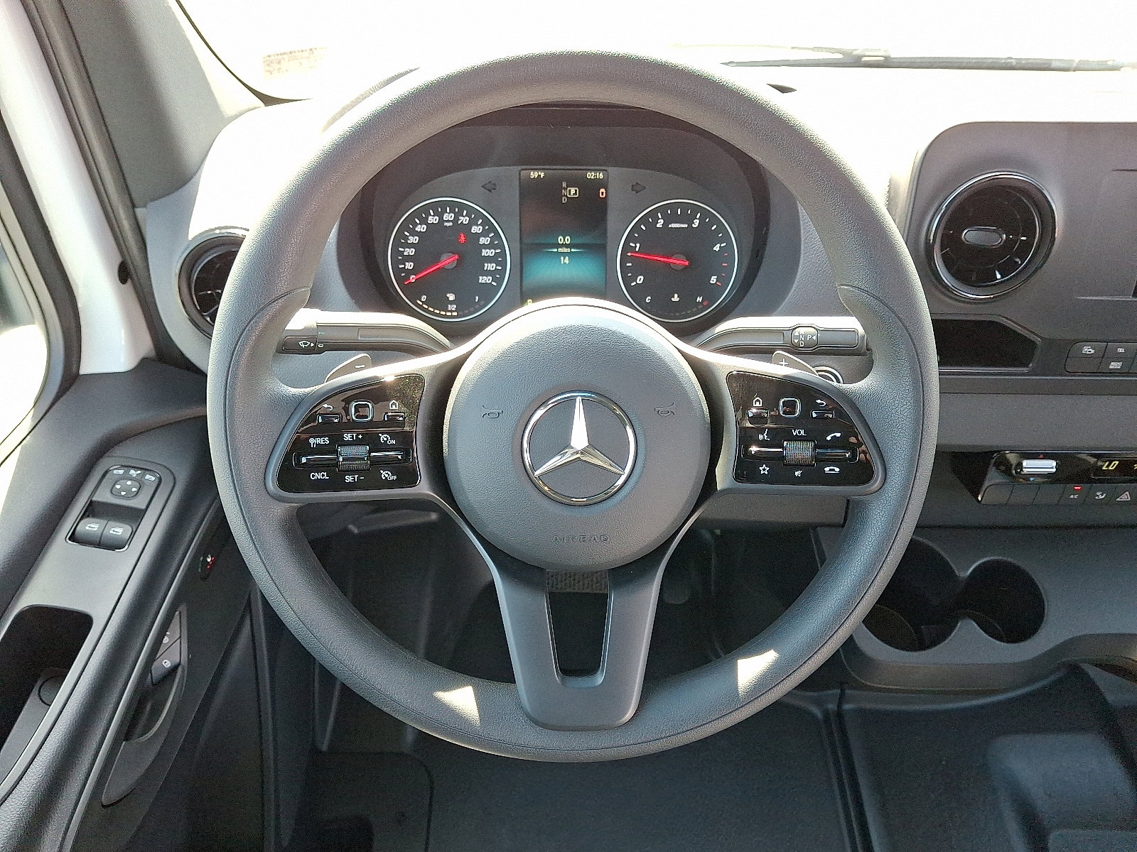 Used 2024 Mercedes-Benz Sprinter 2500 image 17