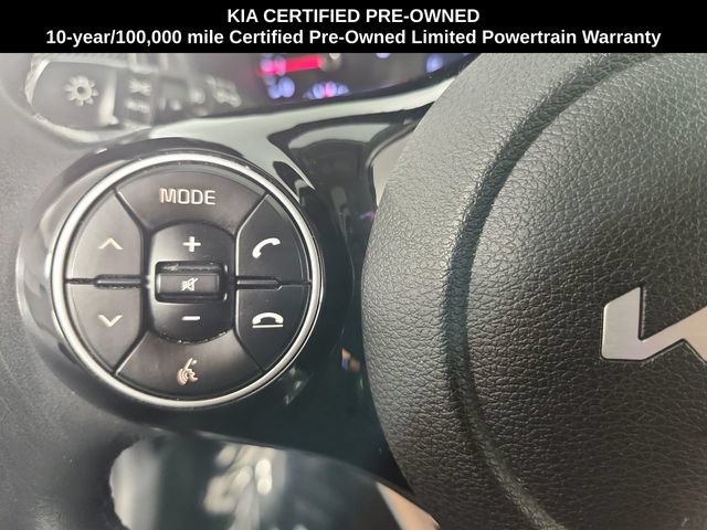 Certified 2022 Kia Soul GT-Line FWD image 11