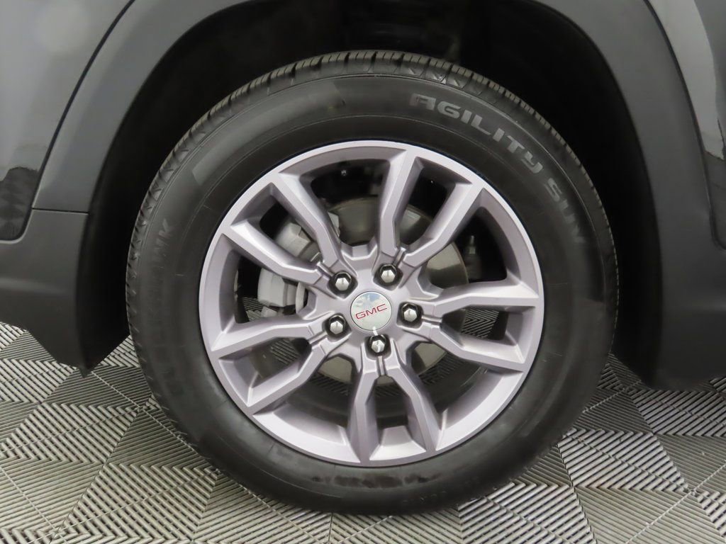 Used 2023 GMC Terrain SLT image 28