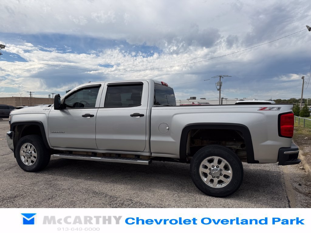 Used 2015 Chevrolet Silverado 2500 LT w/ LT Convenience Package AWD/4WD image 5