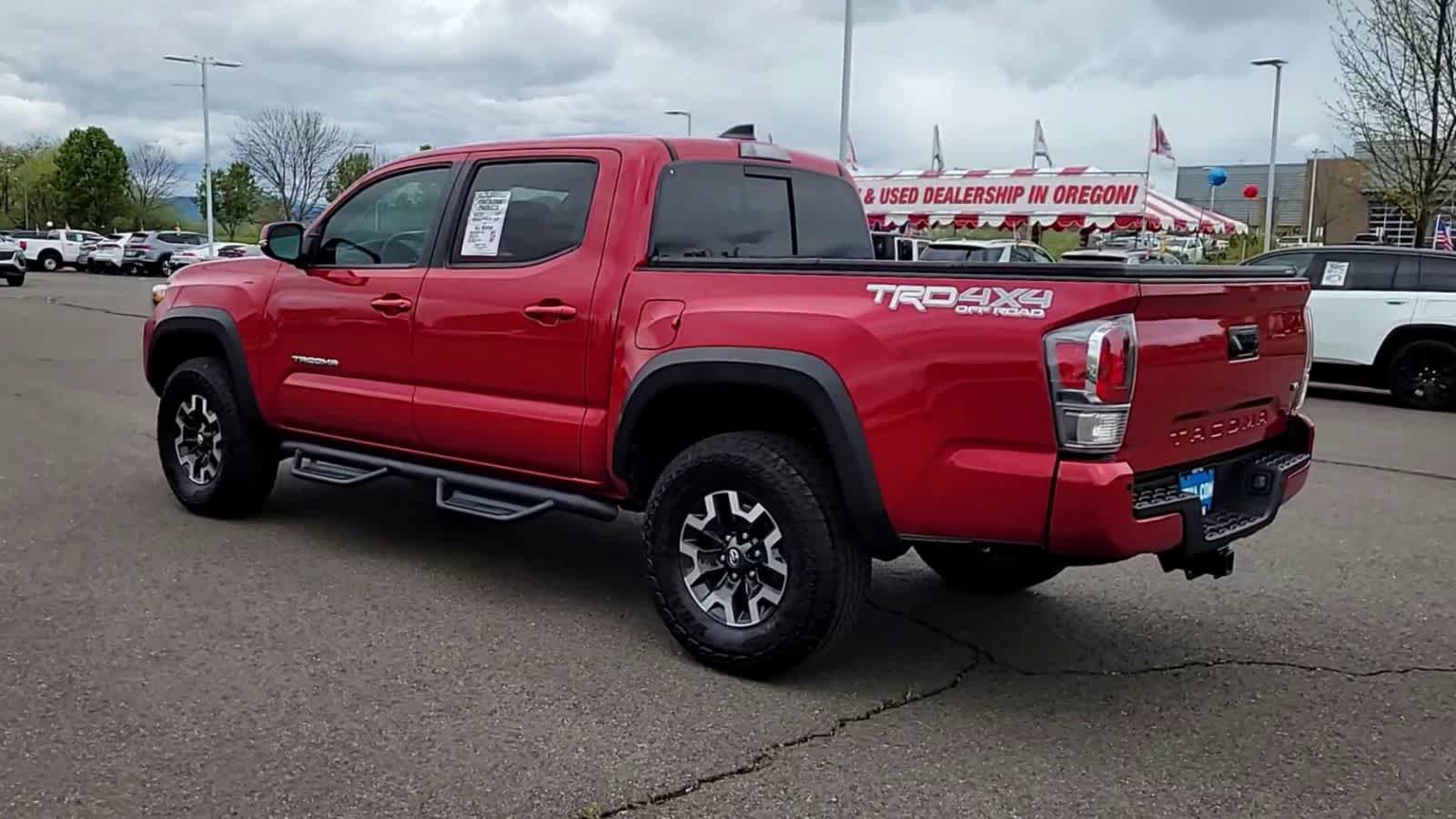 Used 2022 Toyota Tacoma TRD Off-Road w/ Technology Package image 6
