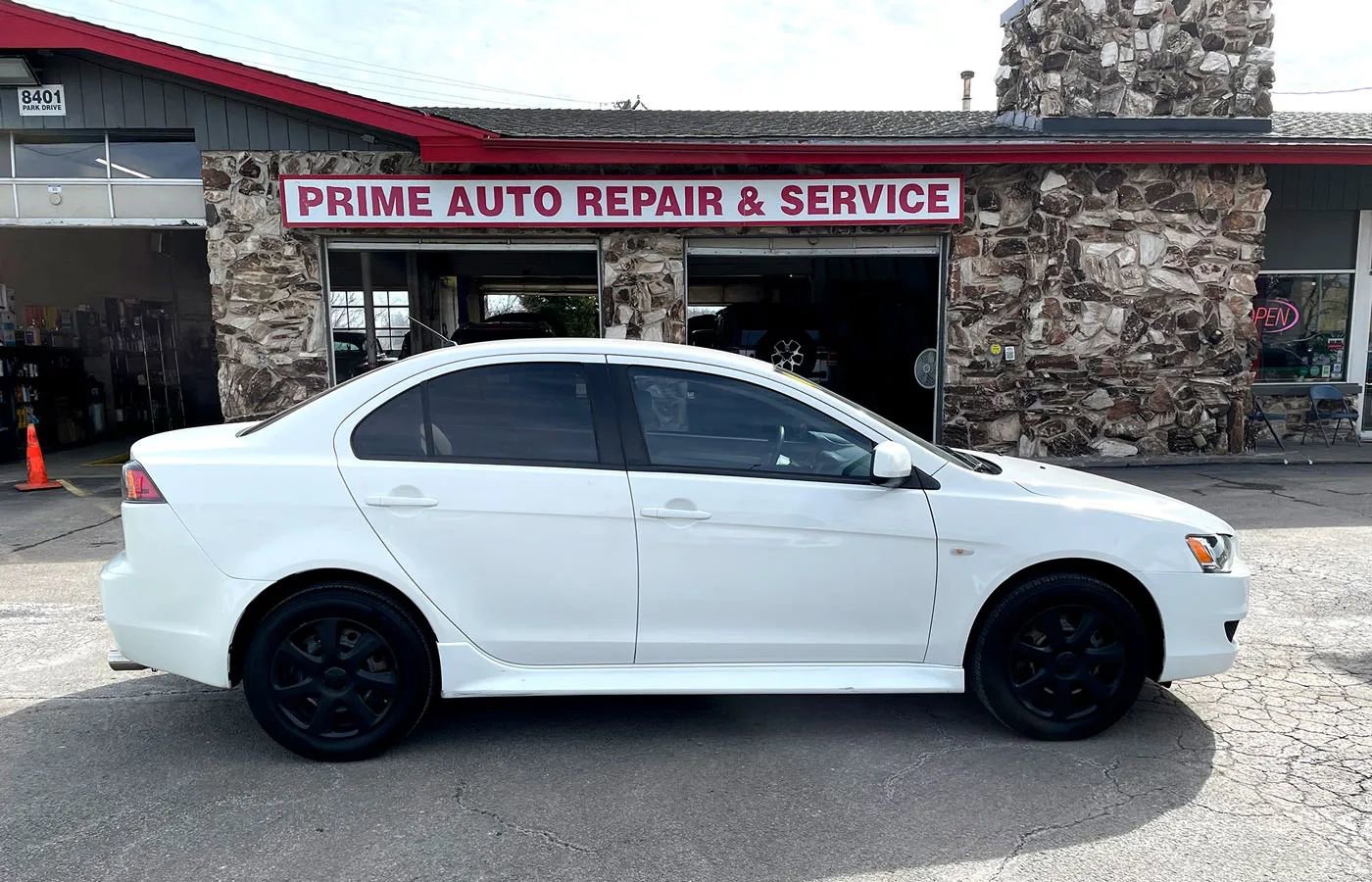 Used 2014 Mitsubishi Lancer ES image 8