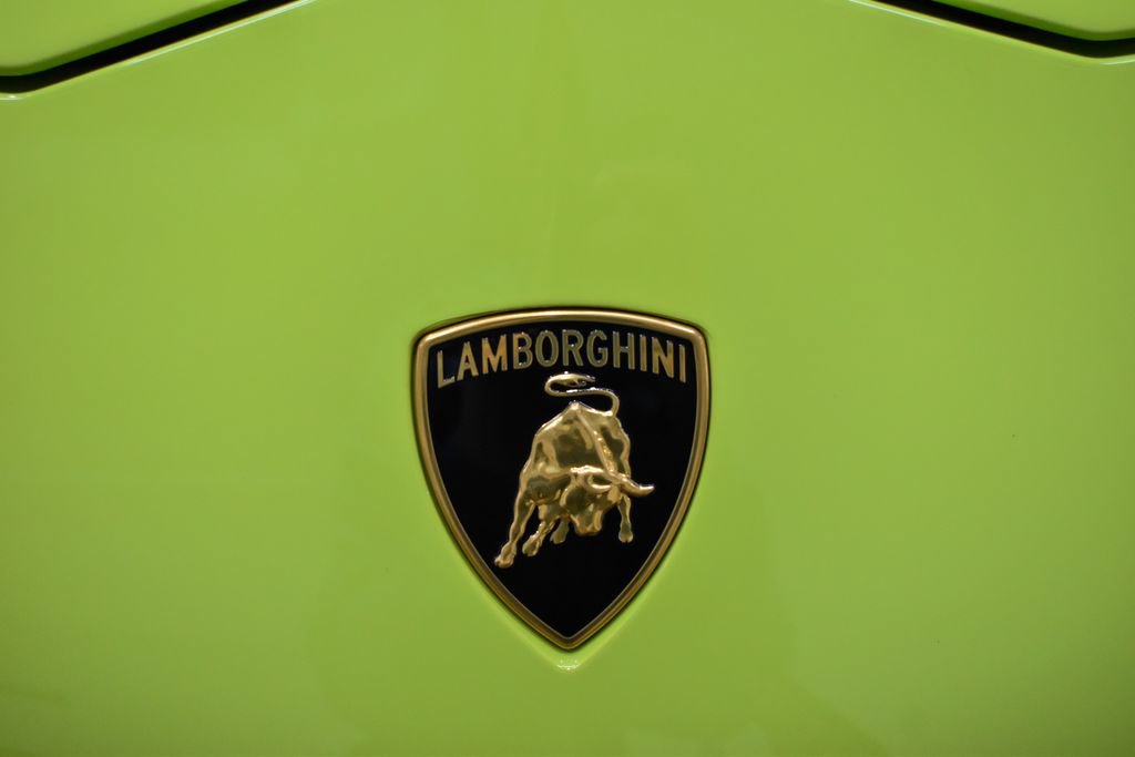 Used 2023 Lamborghini Urus S AWD/4WD image 13