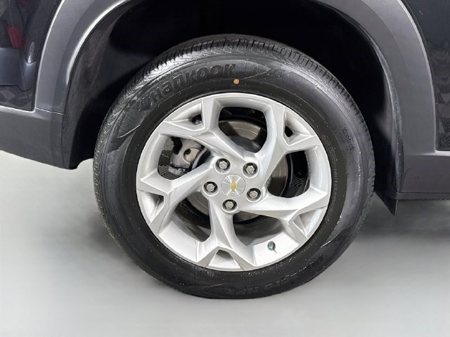 Used 2024 Chevrolet Trax LS w/ LS Convenience Package FWD image 31