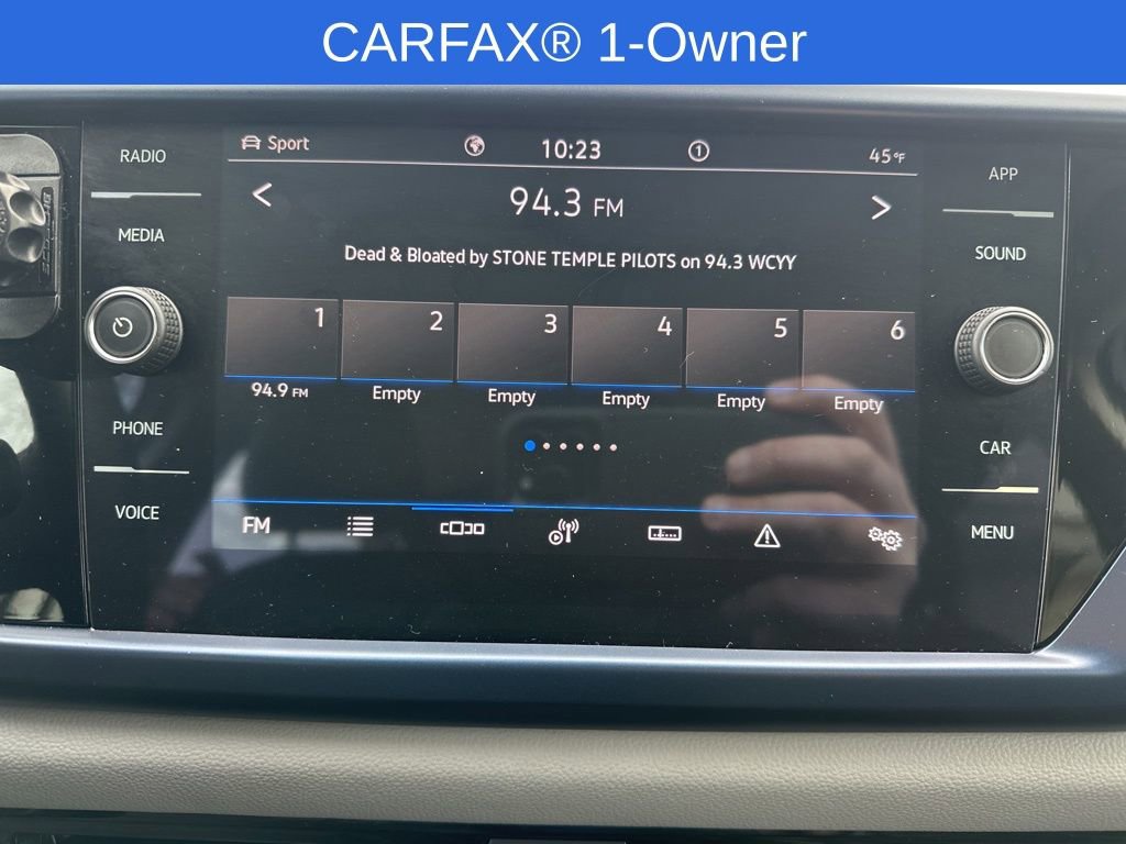 Used 2023 Volkswagen Taos SE image 22