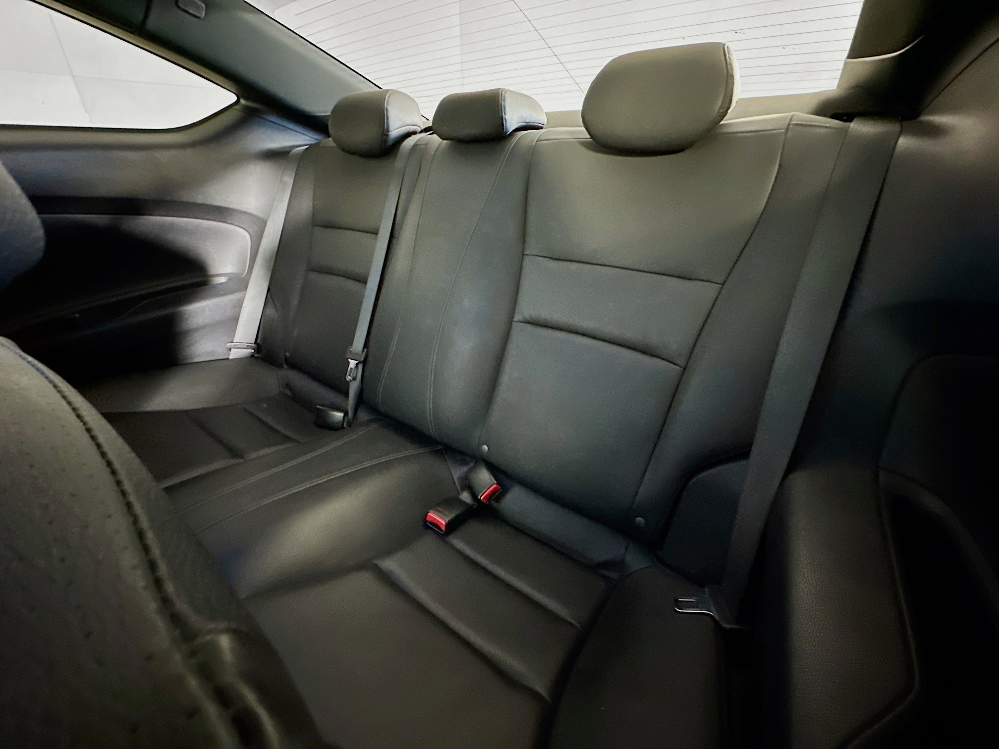 Used 2017 Honda Accord EX-L image 25